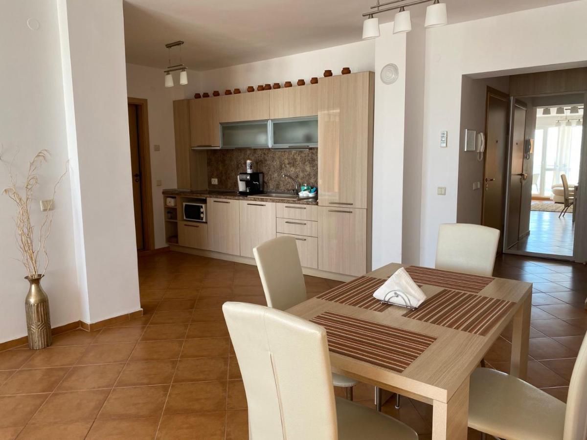 רבדה Apartments Bellevue מראה חיצוני תמונה