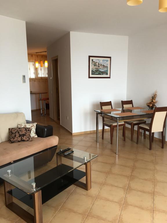 רבדה Apartments Bellevue מראה חיצוני תמונה